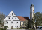 St. Martin, Batzenhofen: Außenansicht auf die Pfarrkirche