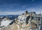 Denkmäler auf der Zugspitze, Zugspitzgipfel mit Schutzhütte, Wetterwarte, Funkübertragungsstelle und Höhenstrahlungsmessstation