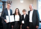 Markus Blume mit Ute Christine, Luis und Josef Meier (v.li.)