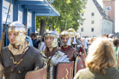 Römerdarsteller in Regensburg, UNESCO-Welterbetag 2023 © Bilddokumentation Stadt Regensburg