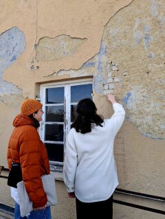 Untersuchung einer Aussenfassade © BLfD